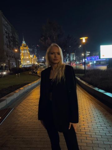Анкета проститутки Марго, Метро Горки, 22 года, №100377